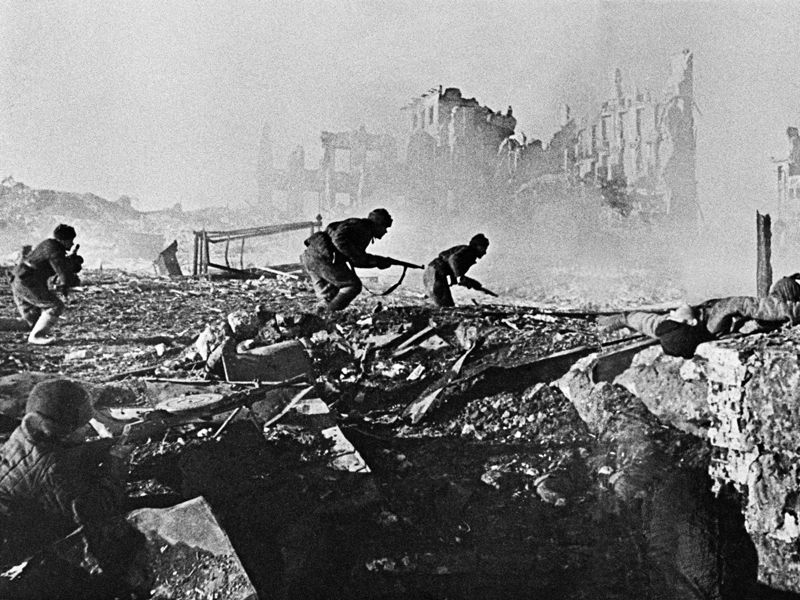 soviet-troops-at-the-battle-of-stalingrad